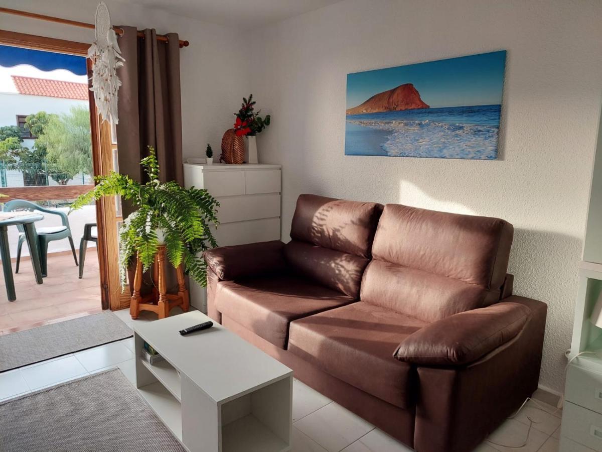 Pool & View Christianos Apartman Los Cristianos  Kültér fotó